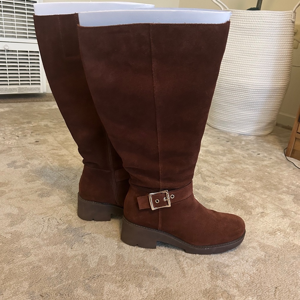 Naturalizer Darry Suede Boots, 8 wide calf - Picture 2 of 8